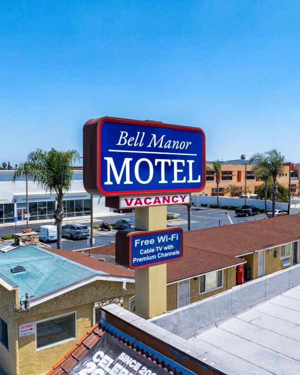 This image shows a motel called 